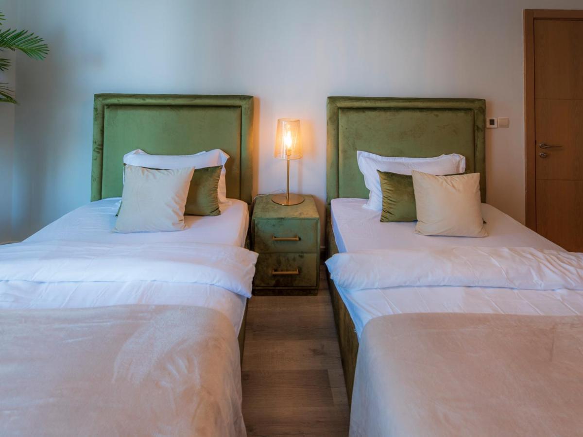 First Class 3Br With Full Dubai Skyline & Sea View Lejlighed Eksteriør billede